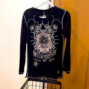 Long sleeve t shirt